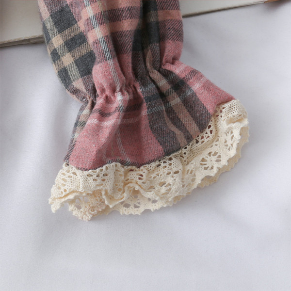 Modern női kockás ing gombokkal, csipkével és hosszú ujjú