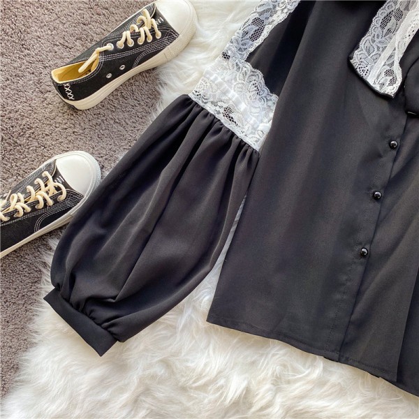 Női ing csipkével, széles ujjal és szalaggal