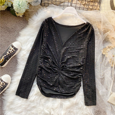 Särava efektiga ja spitsikaelusega moodne naiste pluus