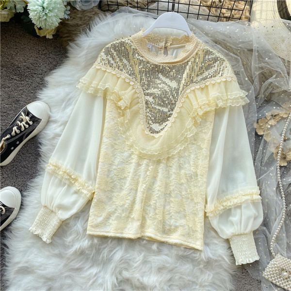 Modern női ing magas gallérral és csipkével