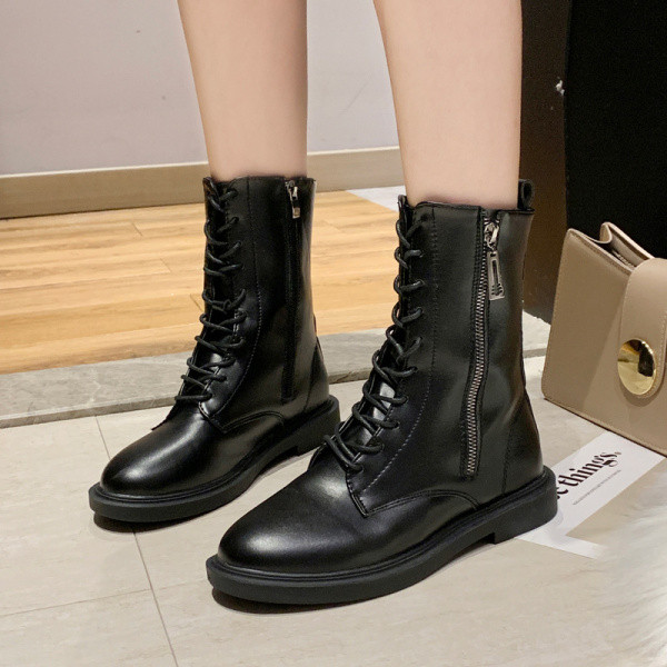 Női téli csizma ekobőr fűzővel és cipzárral fekete színben