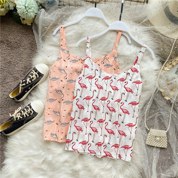 Napi női felső vékony pánttal és flamingófelvitellel