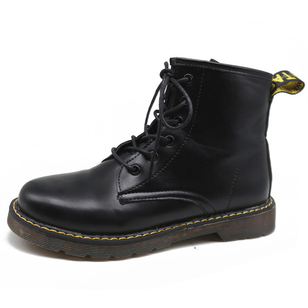 Női őszi-téli csizma puha műbőr béléssel, fekete színben