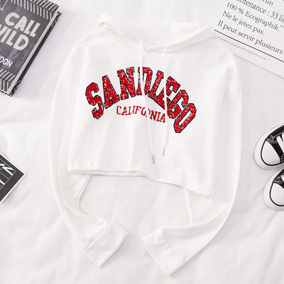 Alkalmi női blúz kapucnival és nyakkendővel