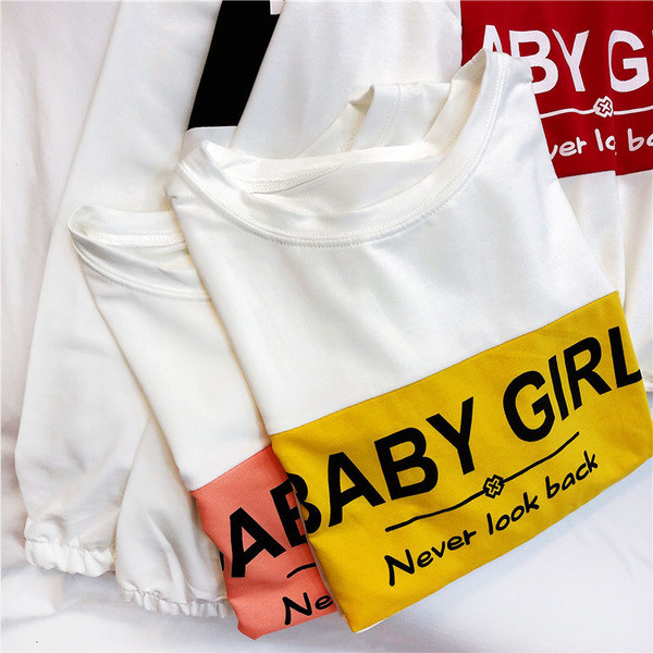 Alkalmi női blúz nyakkendővel és ovális nyakkivágással