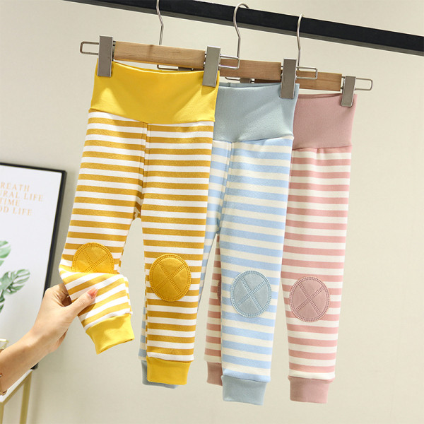 Podstavljeni dječji set od dva dijela na pruge za djevojčice i dječake