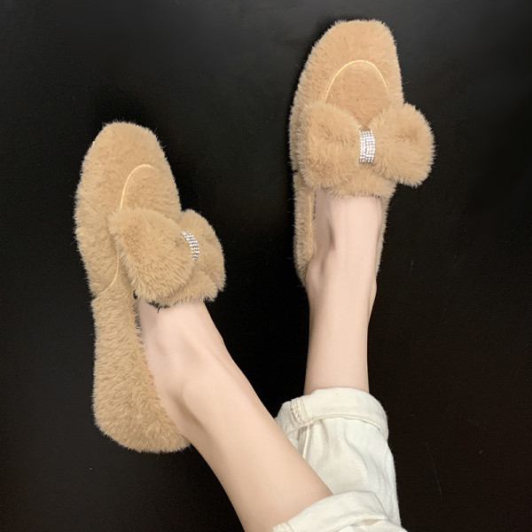 Női alkalmi pehelycipő lapos talppal és szalaggal