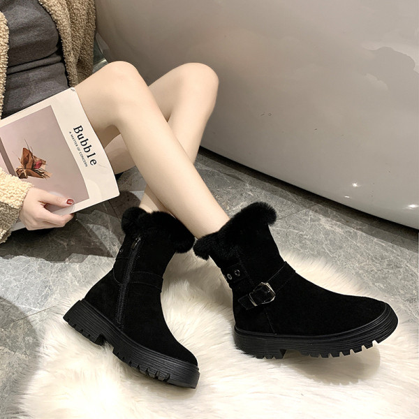 Ženske jesensko-zimske čizme s ravnim đonom i mekanom postavom i puhom
