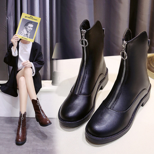 Bőr női alkalmi csizma cipzárral télre is