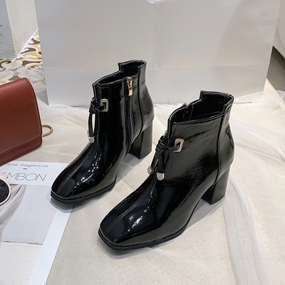 Női modern őszi csizma vastag sarokkal, öko bőrből