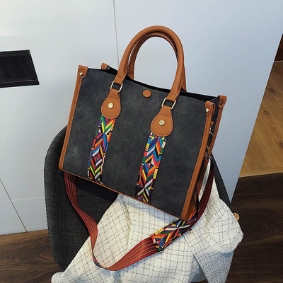 Ежедневна дамска чанта с цветни елементи, къса и дълга дръжка