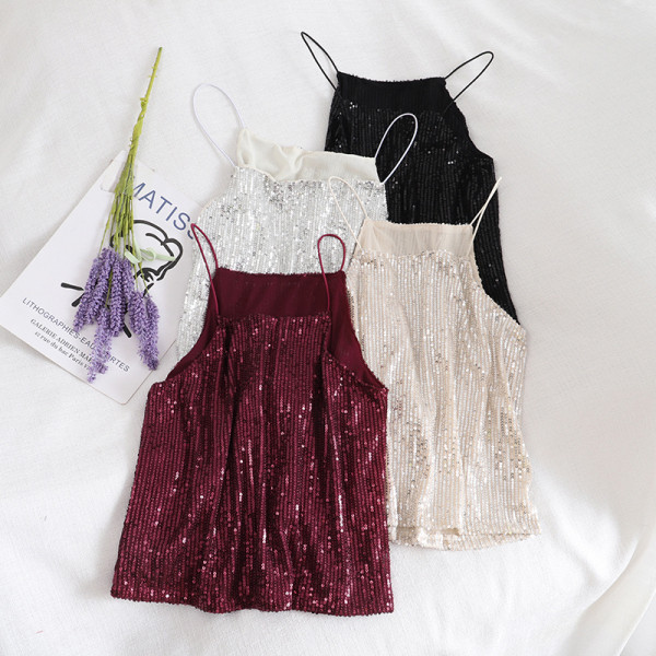 Praegune litrite ja õhukeste rihmadega naiste topp