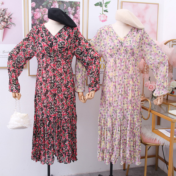 Új modell alkalmi női ruha spitz nyakkivágással és hosszú ujjakkal