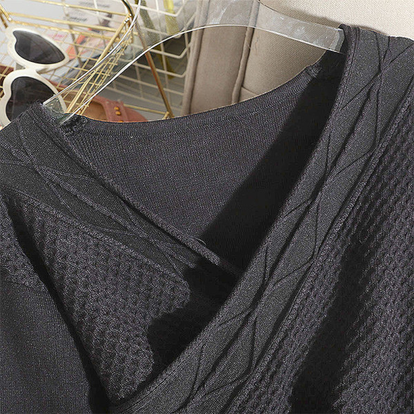 Hétköznapi női kötött ruha modell, hosszú ujjú, V-nyakkal