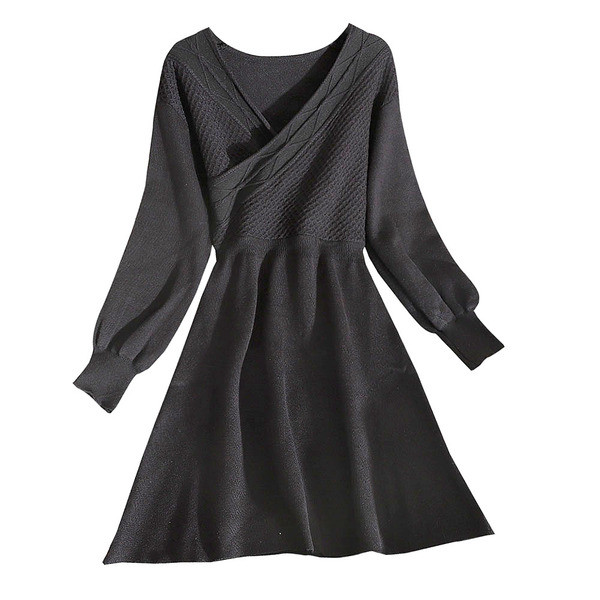 Hétköznapi női kötött ruha modell, hosszú ujjú, V-nyakkal