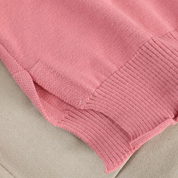 Női alkalmi kötöttáru szett pulóverrel és nadrággal