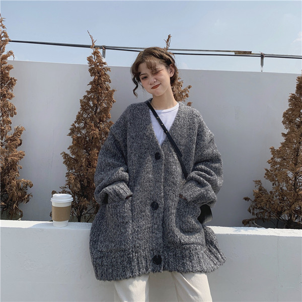 Naiste moodne pikk kardigan kahes värvitoonis lai mudel