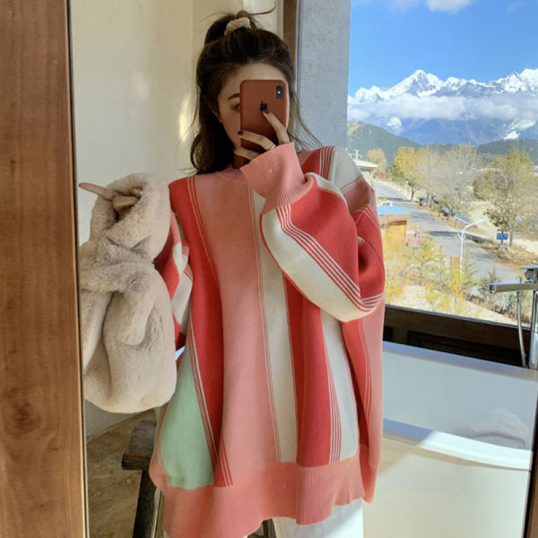 Modern női hosszú pulóver két színben széles modellben