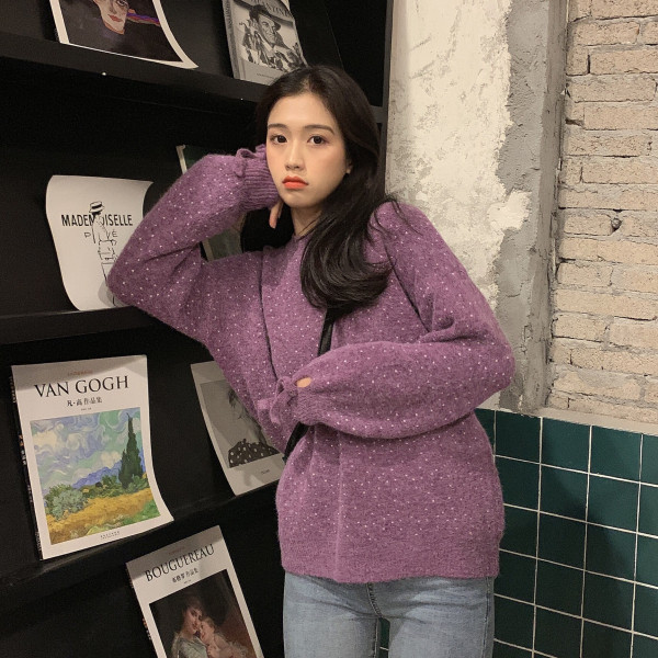 Modern női blúz három színben, ovális nyakkivágással