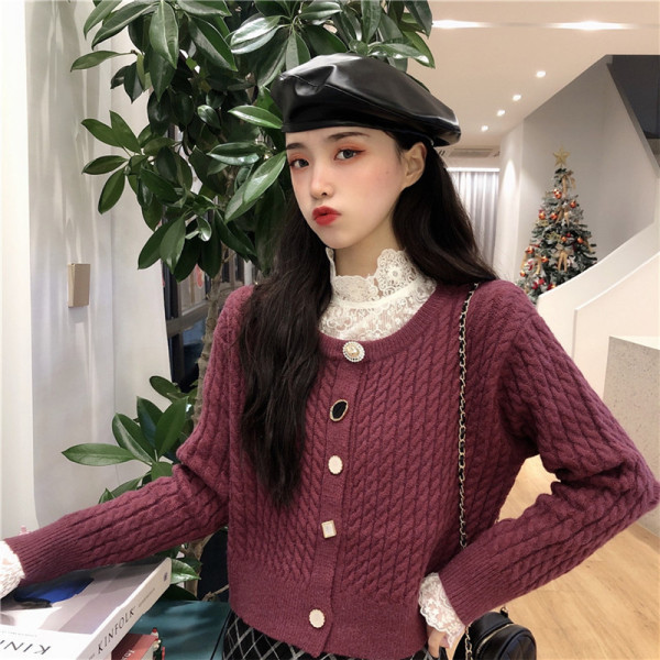 Női korszerű rövid kardigán két színben, spitz nyakkivágással