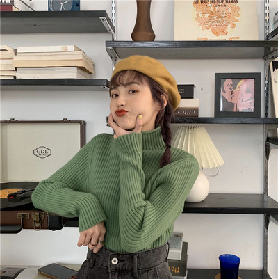 Női alkalmi blúz több színben, magas gallérral