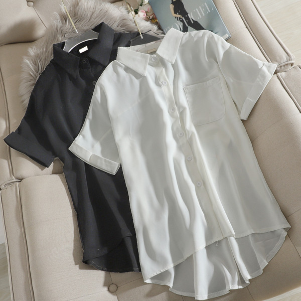 Alkalmi női ing klasszikus gallérral és zsebbel