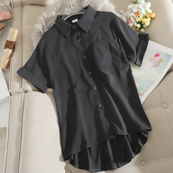 Alkalmi női ing klasszikus gallérral és zsebbel