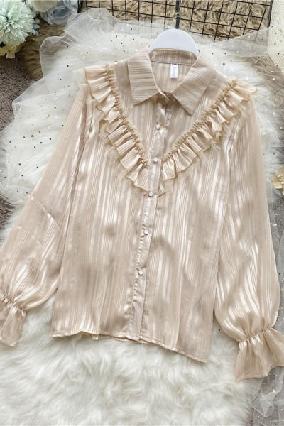 Női ing klasszikus gallérral és bézs, fehér és fekete fürtökkel