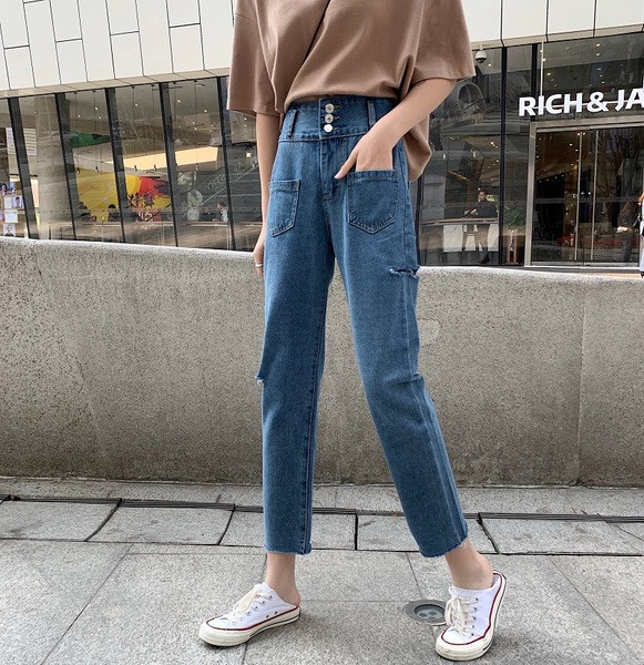 Alkalmi női farmer magas derékkal és zsebekkel