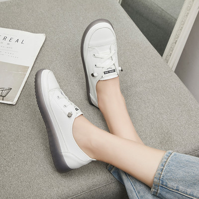 Eko bőrből készült alkalmi női tornacipő