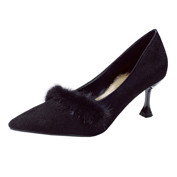 Női velúr cipő, magas sarkú, hegyes orrú pehellyel