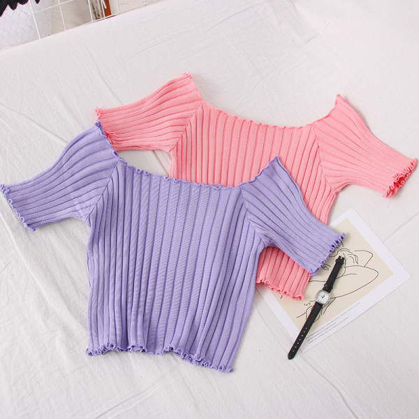 Bluza de dama model nou cu decolteu oval si maneci scurte