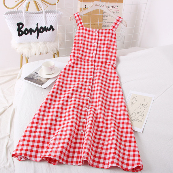 Női kockás ruha gombokkal és pántokkal