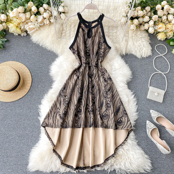 Asimetrični model ženske haljine bez rukava sa čipkom u crnoj, plavoj i crvenoj boji