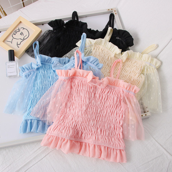 Moodne naiste pluus paatkaelusega, tülli ja volangidega rihmadega