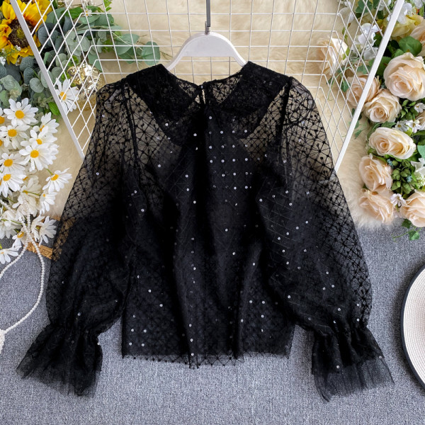 Modern női csipke ing flitterekkel és szalaggal a gallérján fekete színben