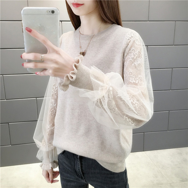 Női pulóver csipkeujjal, szürke, bézs és fekete színben