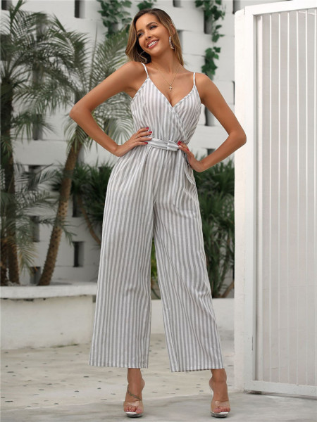 Csíkos női overall övvel és vékony pántokkal