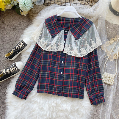 Kockás női ing hosszú ujjal és csipkével