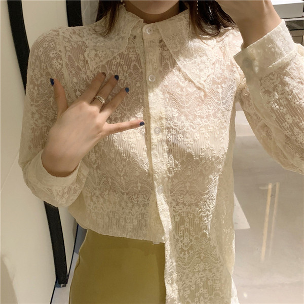 Női csipkeing klasszikus gallérral, fekete, fehér és bézs színben