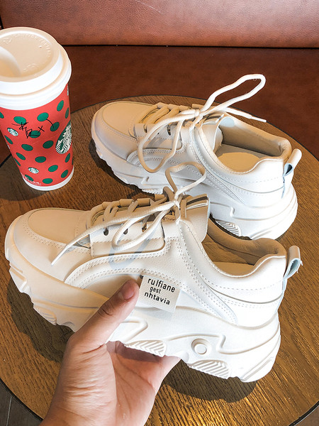 Καθημερινά γυναικεία αθλητικά παπούτσια eco δερμάτινα δερμάτινα με σόλα και κορδόνια