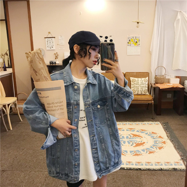 Női alkalmi farmerdzseki széles modell zsebekkel