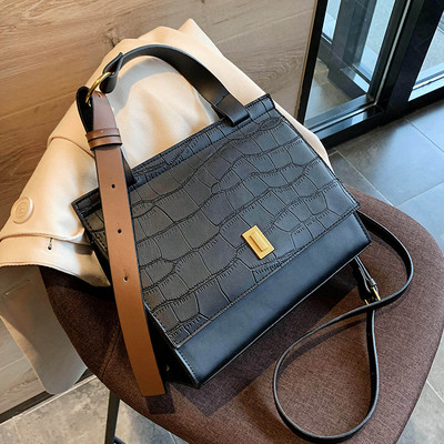 Модерна дамска чанта от еко кожа с две дръжки-два модела