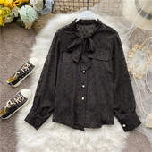 Fekete női sifon ing szalaggal és gyöngyökkel