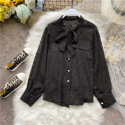 Fekete női sifon ing szalaggal és gyöngyökkel