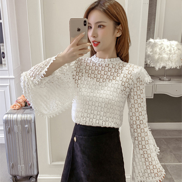 Naiste lootosevarrukatega pitspluus