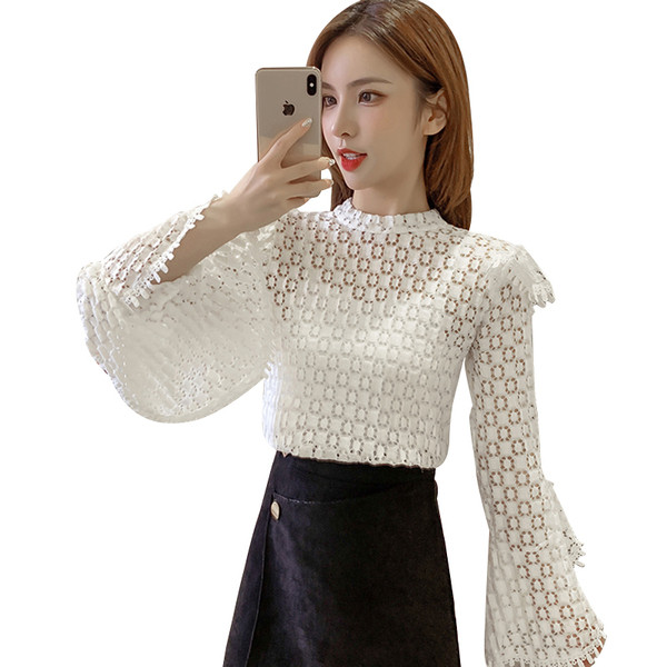 Naiste lootosevarrukatega pitspluus