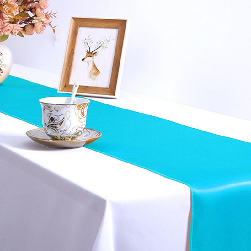 Fata de masa din satin monocolor in mai multe culori