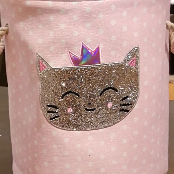 Dviejų modelių sulankstomas krepšys su rankenomis žaislams ar drabužiams laikyti, skirtas skalbimui su kačiuko ar gulbės aplikacija