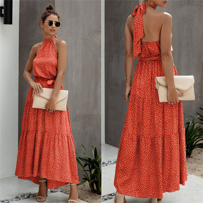 Alkalmi női ruha övvel és virágmotívumokkal